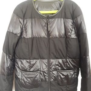 Comptoir des Cotonniers Black Down Jacket. Size XS